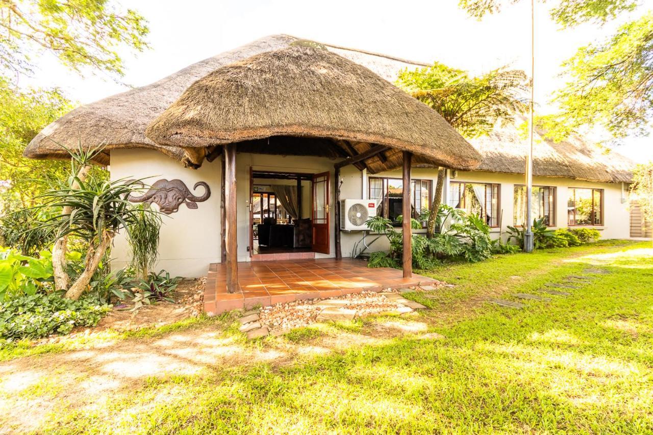 Nyathi Lodge Richards Bay Exterior foto