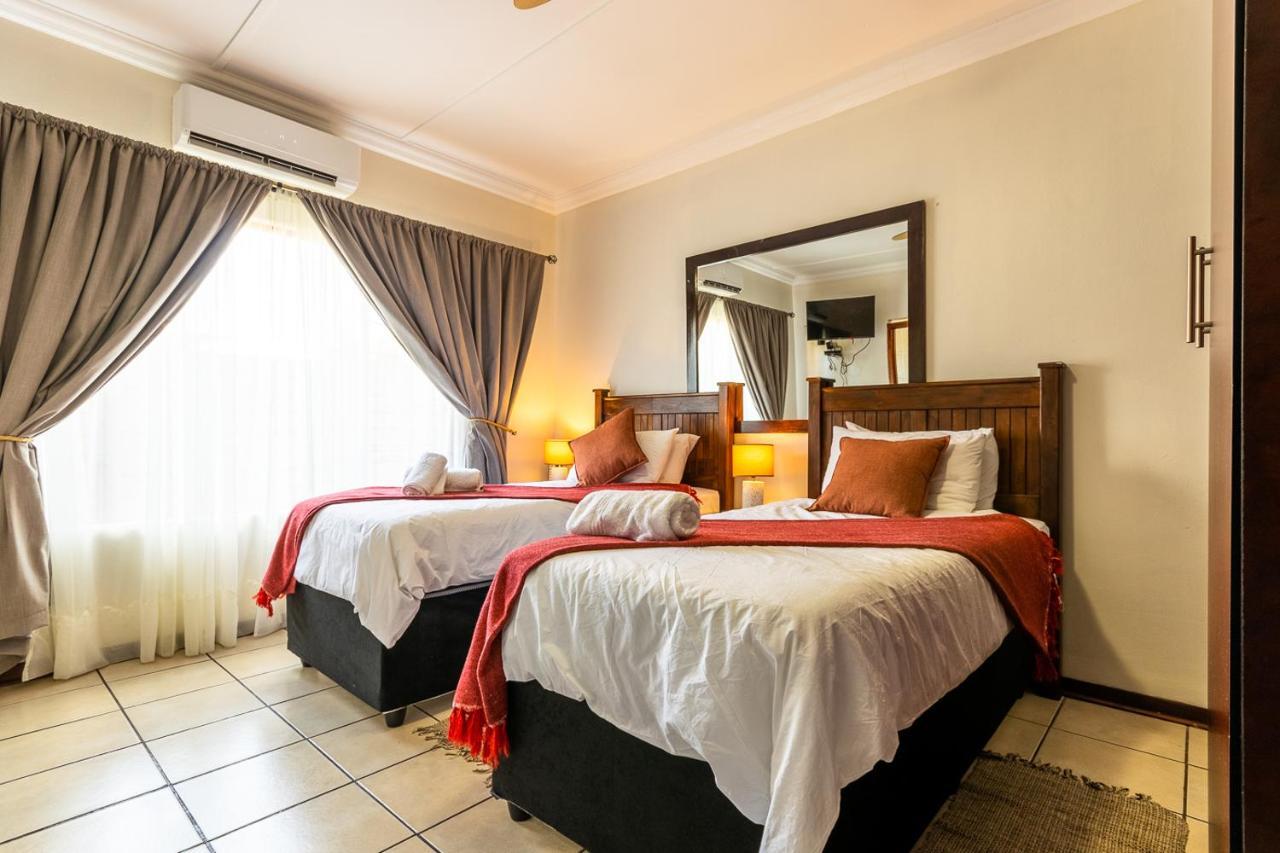Nyathi Lodge Richards Bay Exterior foto