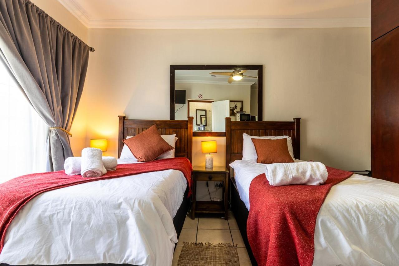 Nyathi Lodge Richards Bay Exterior foto